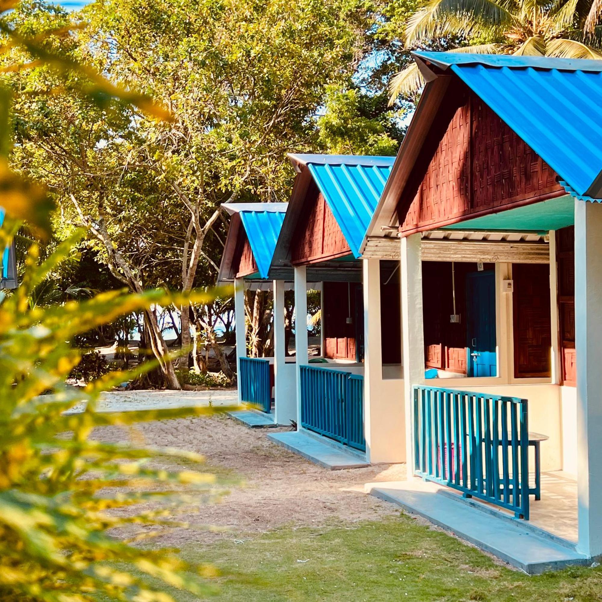 Blue Sea Restaurant & Bungalows Sitapur Zewnętrze zdjęcie